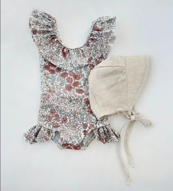Girls Scoop neck Ruffle Swimsuit