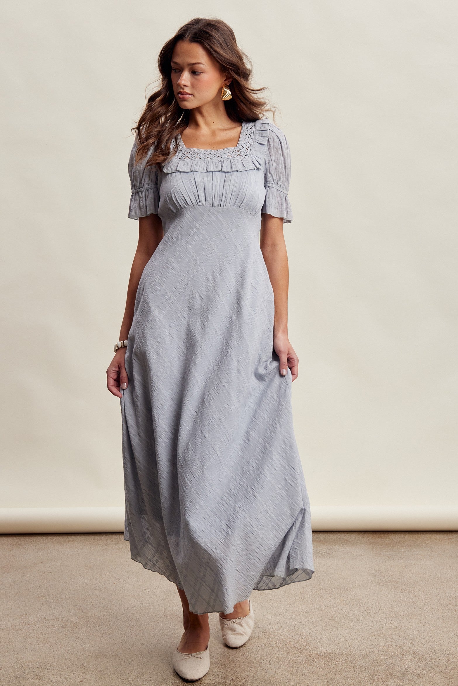 Textured Lace Trim Maxi Dress