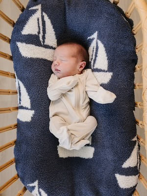 Mebie Plush Sailboat Blanket