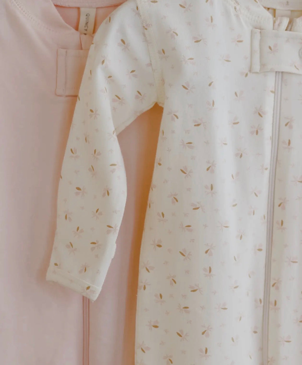Quincy Mae Floral zipper footies